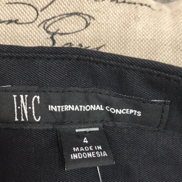 INC Tapered Drawstring Cargo Pants - Picture 4 of 6